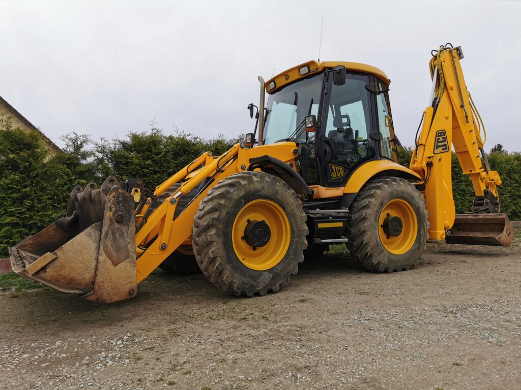 Laadur ekskavaator JCB